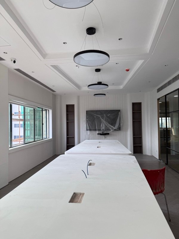 Corporate Offices — view 11