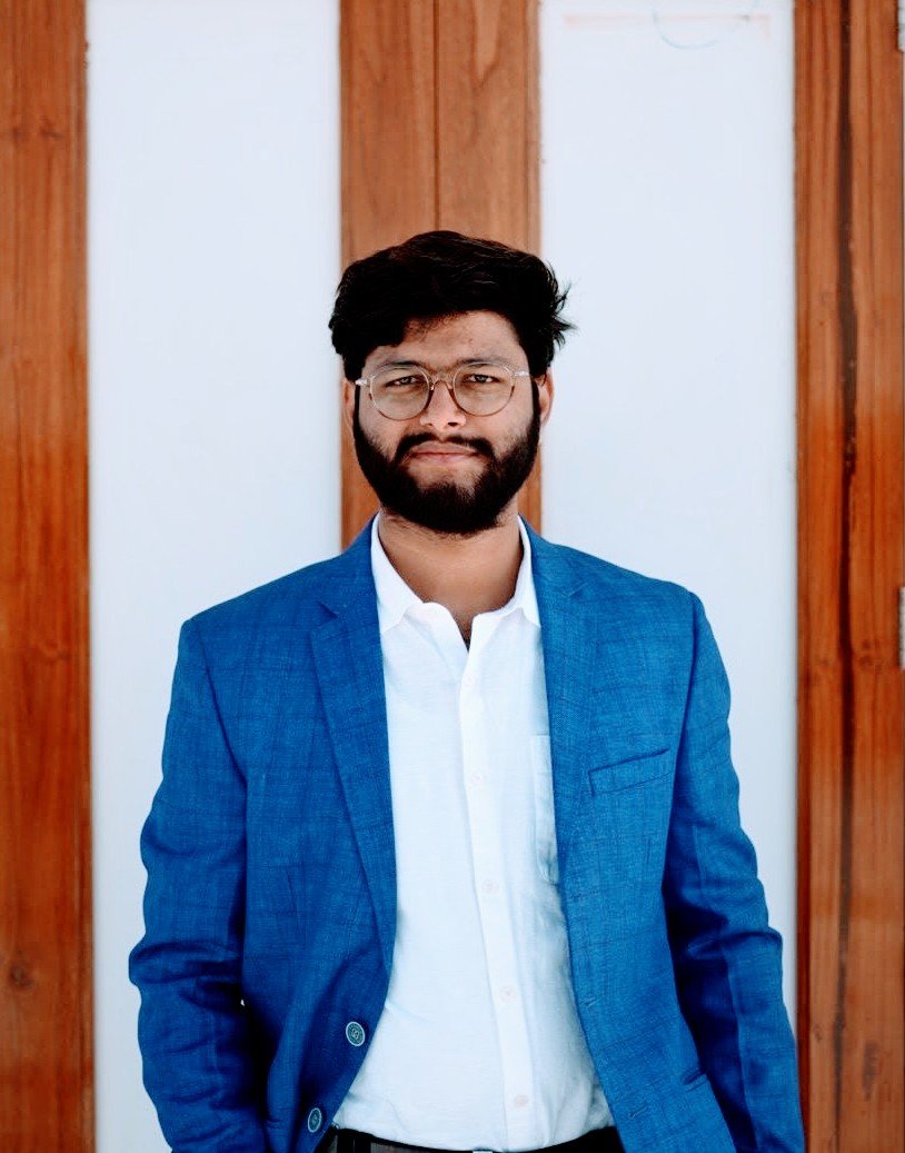 Prahallad Suthar, Director at DesignVista